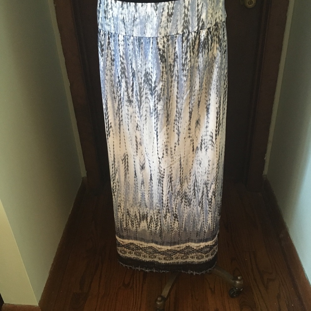 Chico’s Feather Aztec Print Skirt Size 1.5 Medium